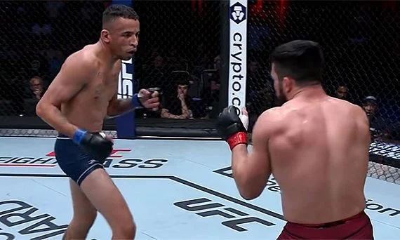 Charles Oliveira Sees a Blueprint for Carlos Prates to Dethrone UFC Welterweight Champion Islam Makhachev
