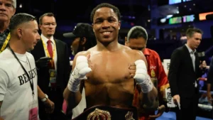 Floyd Schofield Captures WBA Lightweight Title With Unanimous Decision Over Lucas Bahdi in Chicago