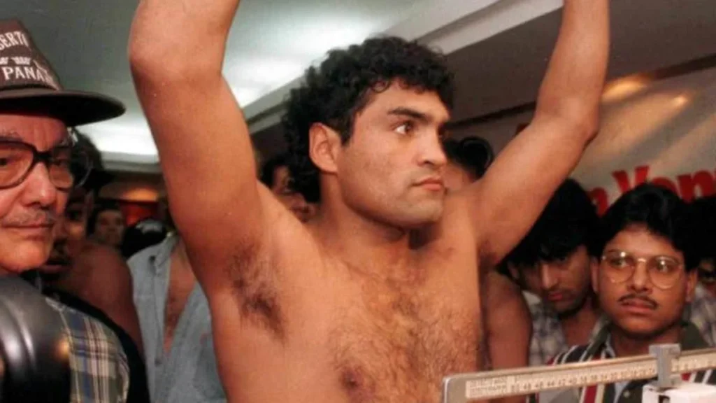 Former Boxing World Champion Jorge ‘Locomotora’ Castro Dies at 59 Following Sudden Heart Attack