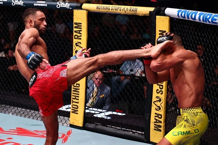 Jai Herbert Outpoints Matheus Camilo in Hard-Fought Lightweight Co-Main Event at UFC Vegas 122