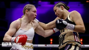Lauren Price to defend world titles against Michaela Kotaskova on BBC in November