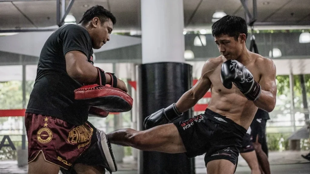 Mastering the Art of Defense: How to Combat an Expert Leg Kicker in Muay Thai
