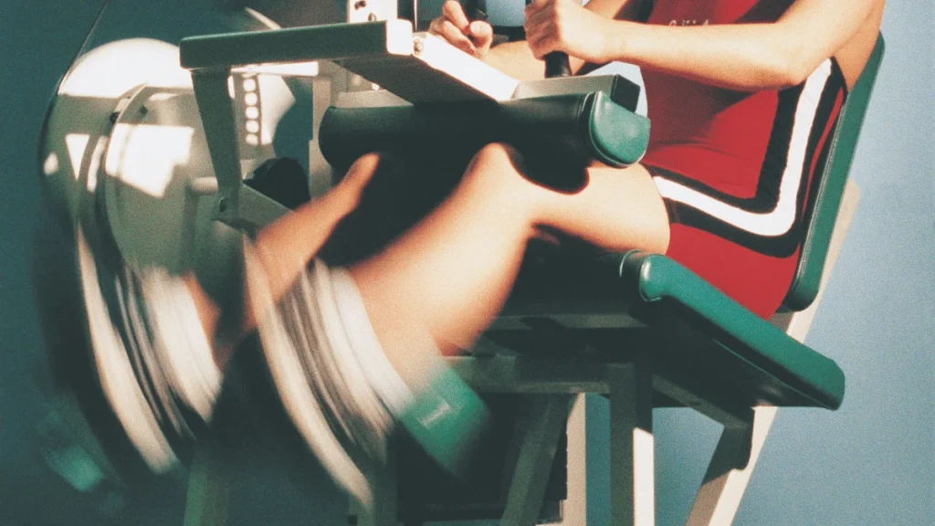 New Research Reveals Why Squats Fail to Build Hamstrings and Highlights the Optimal Way to Train Them