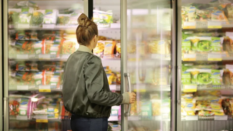 New Study Compares Ultra-Processed and Minimally Processed Diets Built on National Guidelines