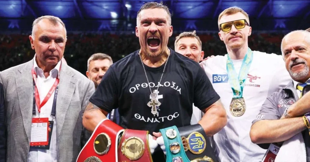 Oleksandr Usyk Eyes Potential Cruiserweight Return for Historic Fourth Undisputed Crown as David Benavidez Discussions Surface