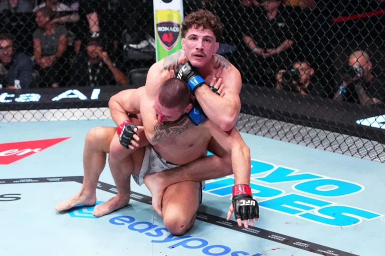Quillan Salkilld to Headline UFC Sydney Against Lightweight Contender Benoit Saint Denis