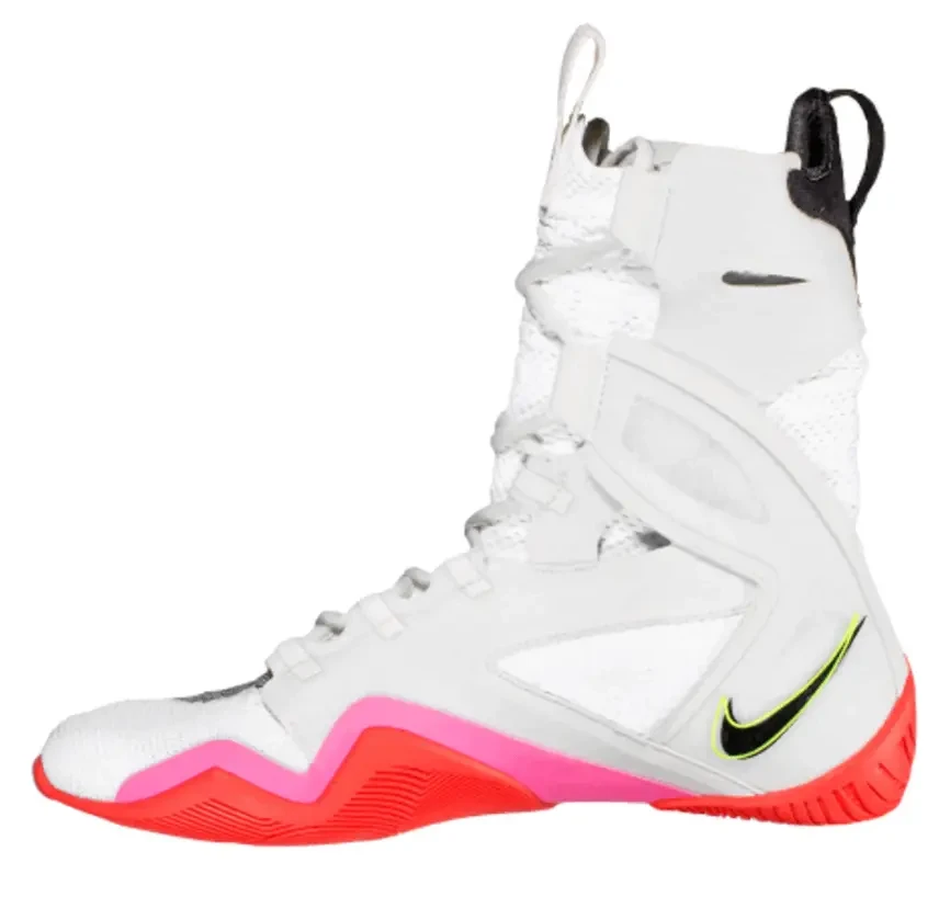 Ring Footwear Under the Microscope: Comprehensive Analysis of Over 16 Boxing Shoe Brands Highlights Critical Role in Fighter Mobility and Power