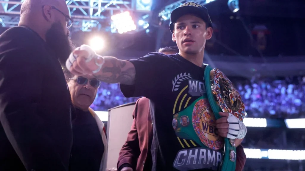 Ryan Garcia Demonstrates Star Power and Maturity in Las Vegas, Poised to Carry Boxing into a New Era