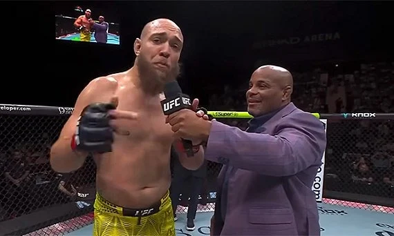Valter Walker Escalates Feud with Alex Pereira, Demands Las Vegas Flight After Foot-Submission Wager